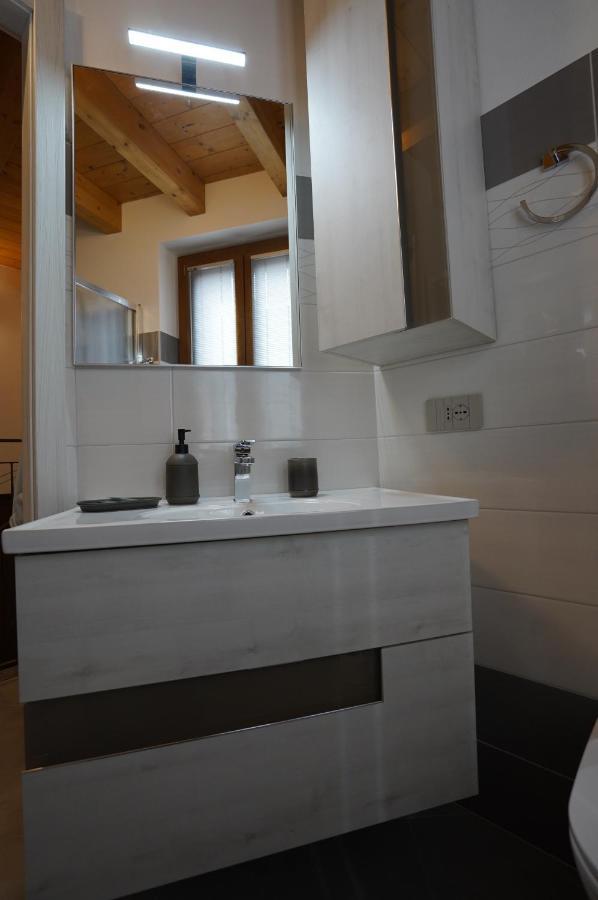 Apartment Aureggio Bellagio Bagian luar foto